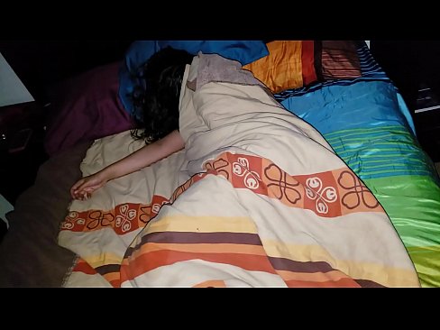 ❤️ Ögey oğul gənc ögey anası yatarkən onu təhqir edir. ❤ Porn video az.porngifmag-com.ru ️❤